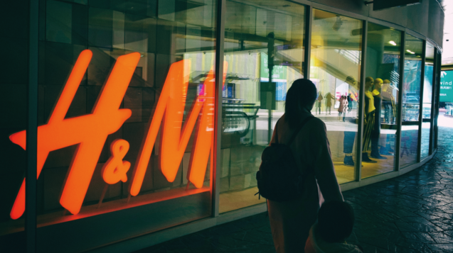 H&M store logo shopping